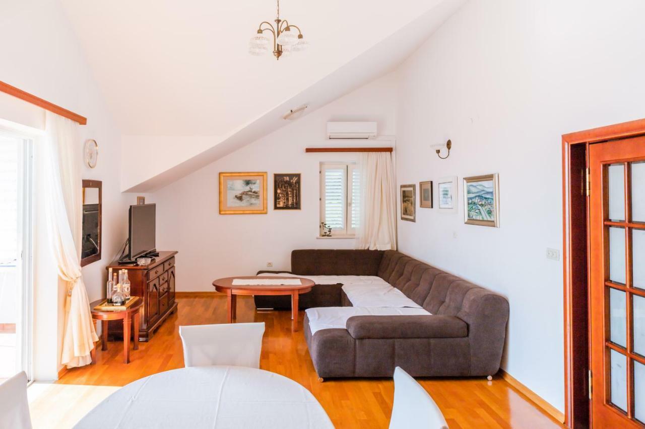 Apartment Mediterranean Blue *